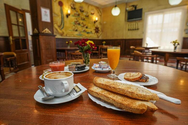 Hotel Col�n