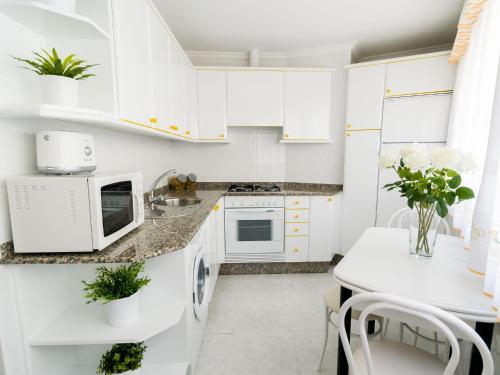 Apartamento Alojamientos Garden Ribadeo