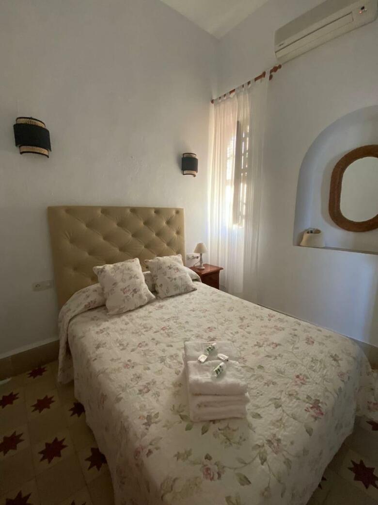 Hostal Tranv�a Beach House