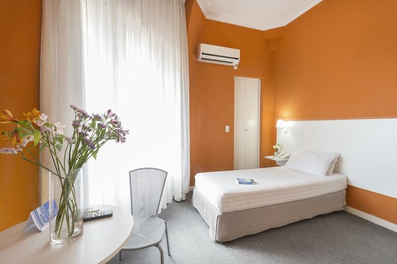 Hotel Crisol Mundial