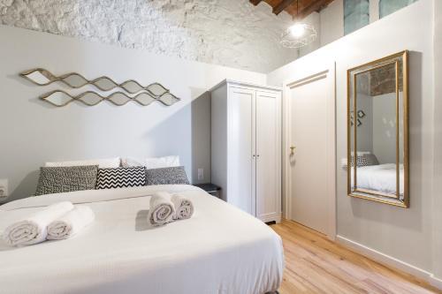 Apartamento En Ferran By The Streets