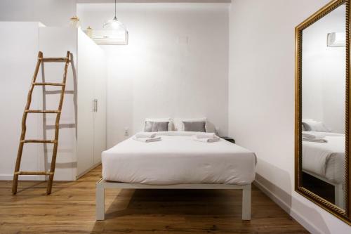 Apartamento En Ferran By The Streets