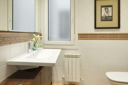 Mirakruz H Apartment By Feelfree Rentals
