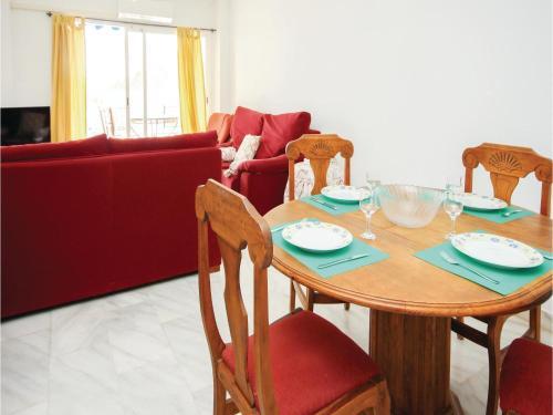 Three-bedroom Apartment In Torremolinos