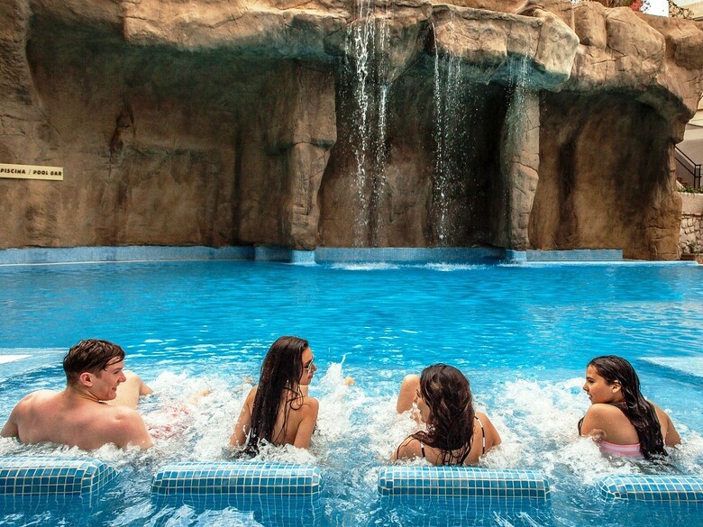 Hotel Magic Rock Gardens