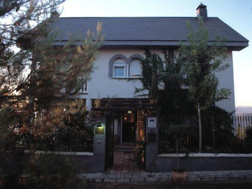Hotel El Balcon De Las Nieves