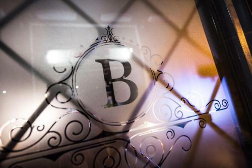 Hostal Backstage Boutique Townhouse