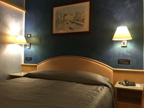 Hotel Universo