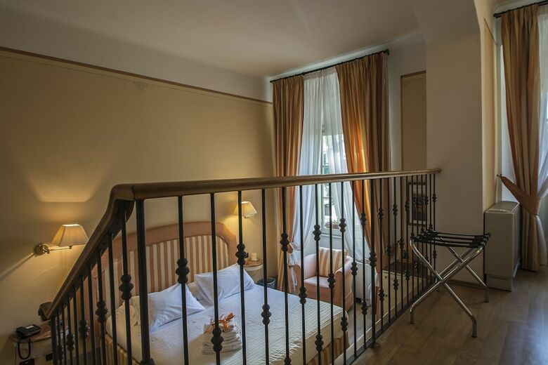 Bed & Breakfast A Palazzo Busdraghi Residenza D'epoca