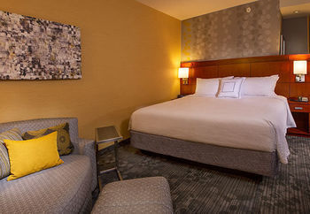 Hotel Denver Stapleton Courtyard By Marriott