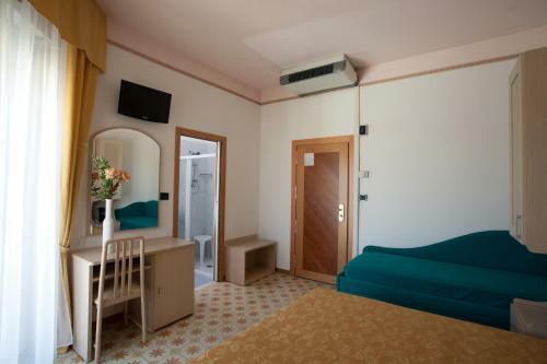 Hotel Condor
