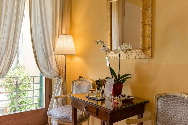 Bed & Breakfast Veronetta House