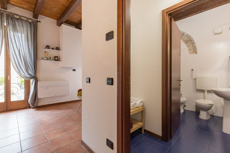Bed & Breakfast Veronetta House