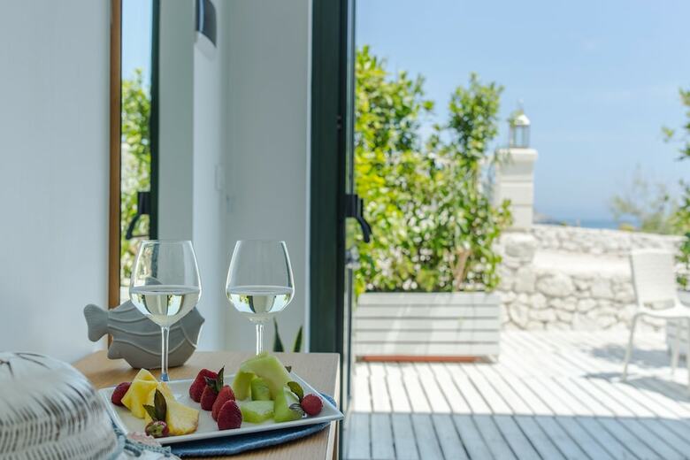 La Roccia Hotel