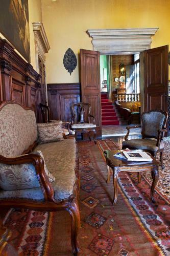 Hostal Palazzetto Pisani Grand Canal