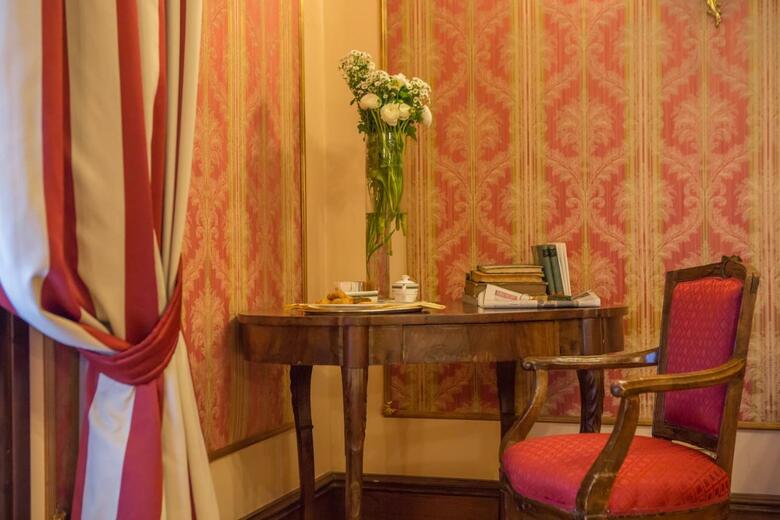 Due Torri Hotel