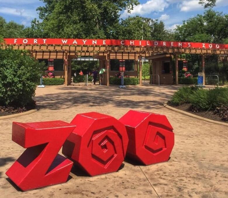 Hotel *candlewood Suites*