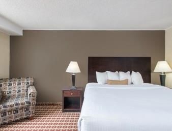 Hotel Ramada Allentown/ Whitehall