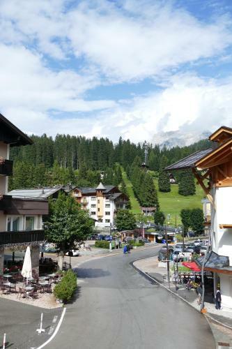 Hotel Garn� La Montanara
