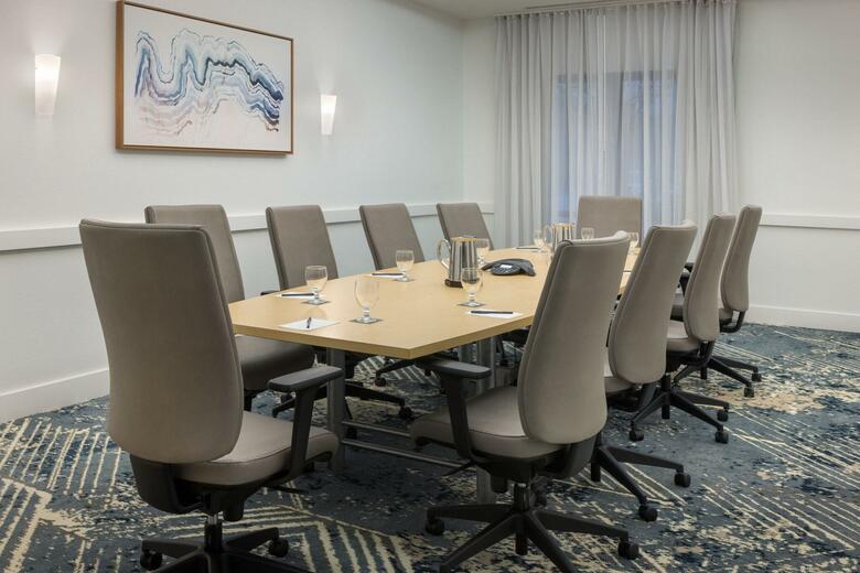 Hotel Courtyard By Marriott