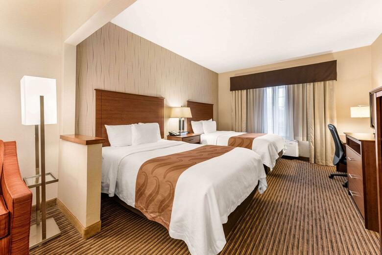 Hotel Quality Inn & Suites