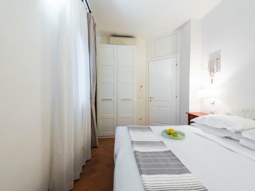 Santa Maria Novella Halldis Apartments