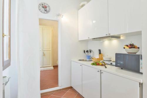 Santa Maria Novella Halldis Apartments