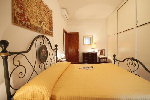 Santa Maria Novella Halldis Apartments