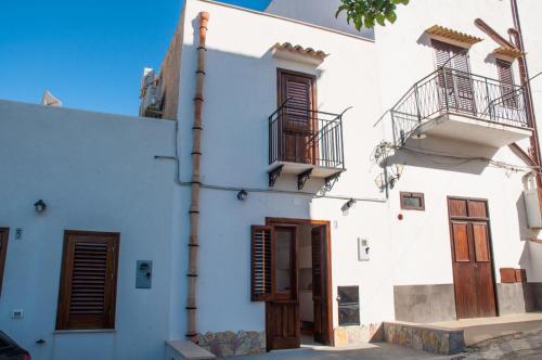 Cialoma Home Holiday