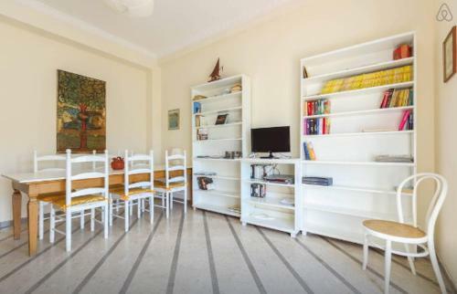 Pepoli Apartment Up 4pax