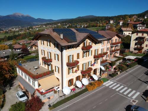 Hotel Wellness E Resort Stella Delle Alpi