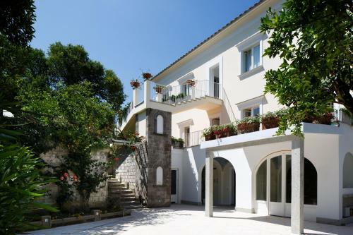 Hostal Villa Don Camillo