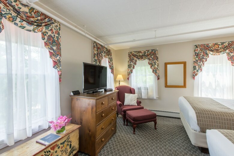Hotel Eagle Mountain House And Golf Club