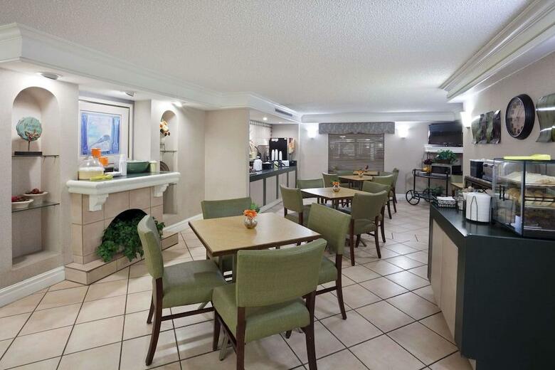 Hotel La Quinta Inn Omaha Northwest