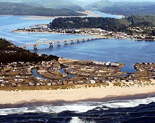 Waldport Beach Hotel