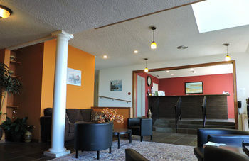 Waldport Beach Hotel