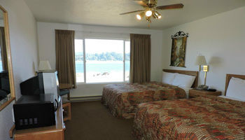 Waldport Beach Hotel