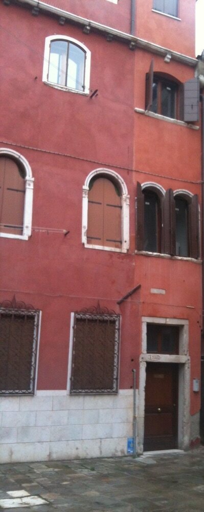 Hostal Sweet Venice