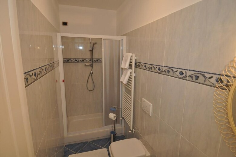 Hostal Sandra Villa Rooms