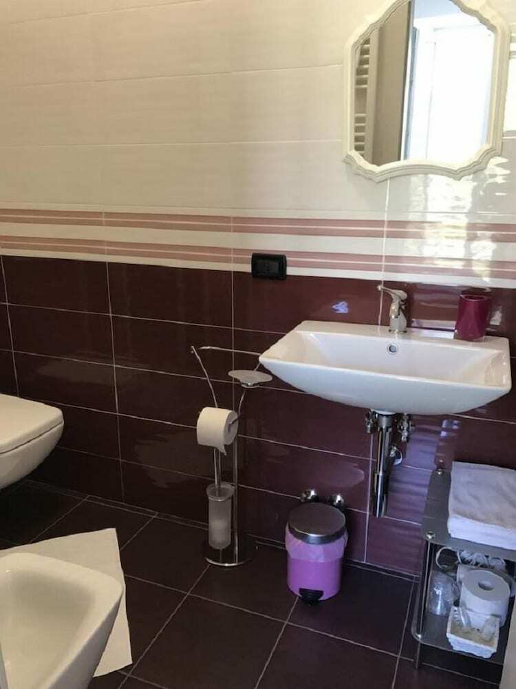 Hostal Sandra Villa Rooms