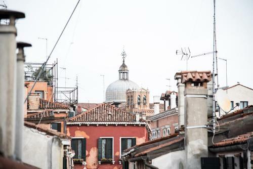 Charming Venice Apartments