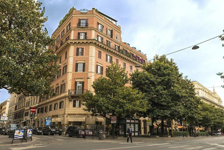 Hostal Residenza A The Boutique Art Hotel