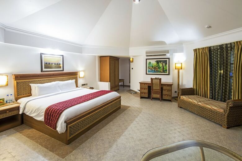 Hotel Chariot Beach Resort