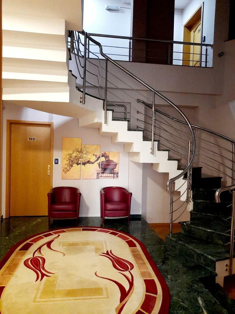 Aristocrat Palace Hotel
