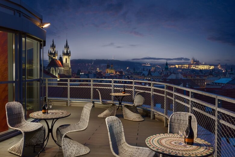 Astoria Hotel