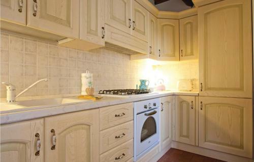 Holiday Home Via Del Pesce
