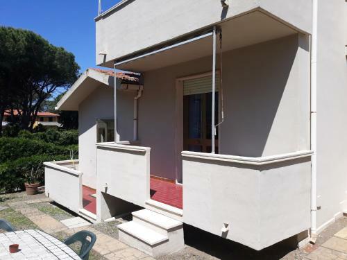 Hostal Affittacamere Floramare