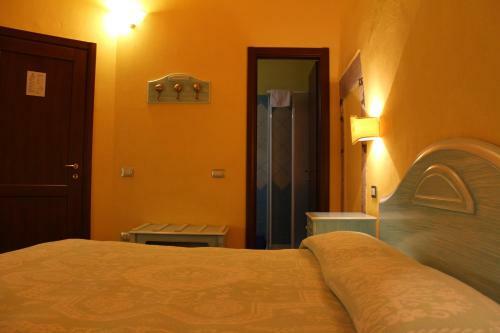 Hostal Sa Balza Guest House