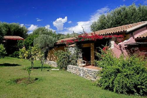 Hotel Happy Village