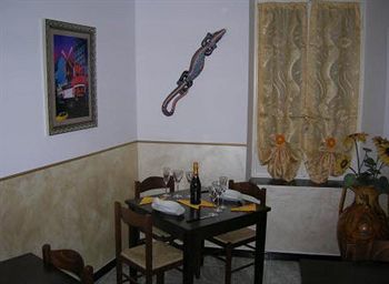 Mini Hotel